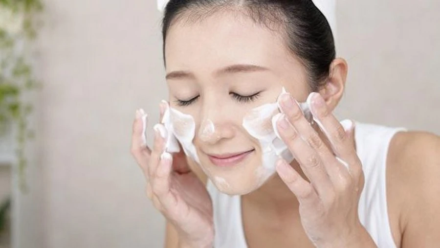 các loại sữa rửa mặt có độ ph thấp