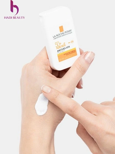 kem chống nắng cho da dầu La Roche-Posay Anthelios Pocket SPF50+