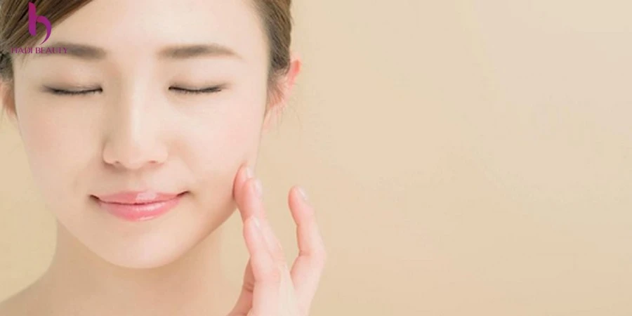 Nữ nên dùng kem dưỡng cho da nhạy cảm loại nào