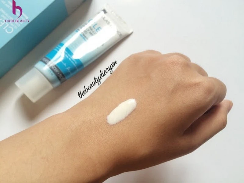kem chong nang cho da dau Paula’s Choice Clear Ultra Light SPF 30