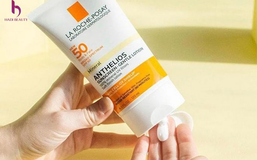 texture kem chống nắng hàng ngày La Roche-Posay