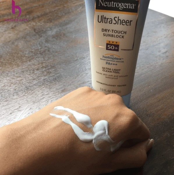 texture Neutrogena Ultra Sheer Sunblock