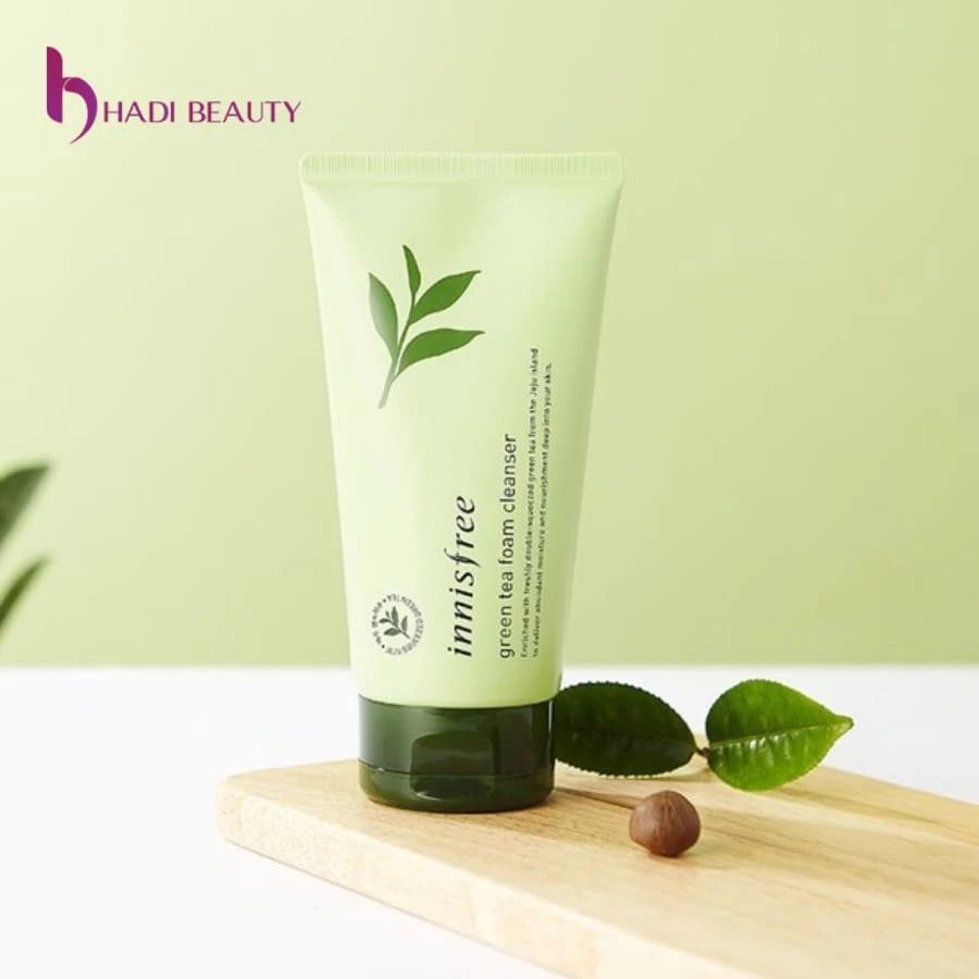 Chọn mua sữa rửa mặt trà xanh của Innisfree cho da dầu