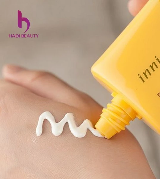 Kem chống nắng cho da khô từ thương hiệu Hàn Innisfree