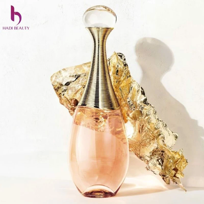 Mùi hương nước hoa Dior J’adore EDT đậm chất hoa cỏ tự nhiên