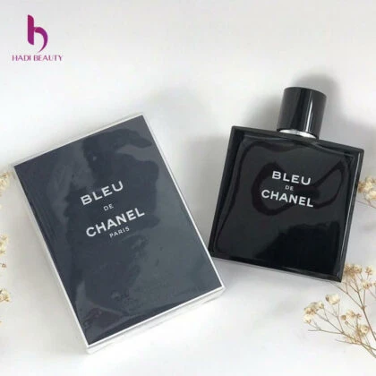 thiết kế chai nước hoa rất sang trọng