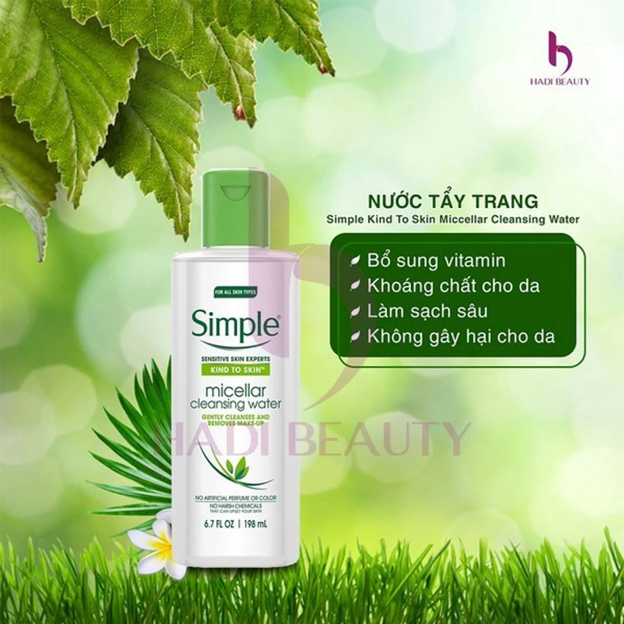 nước tẩy trang simple trong bộ mỹ phẩm simple